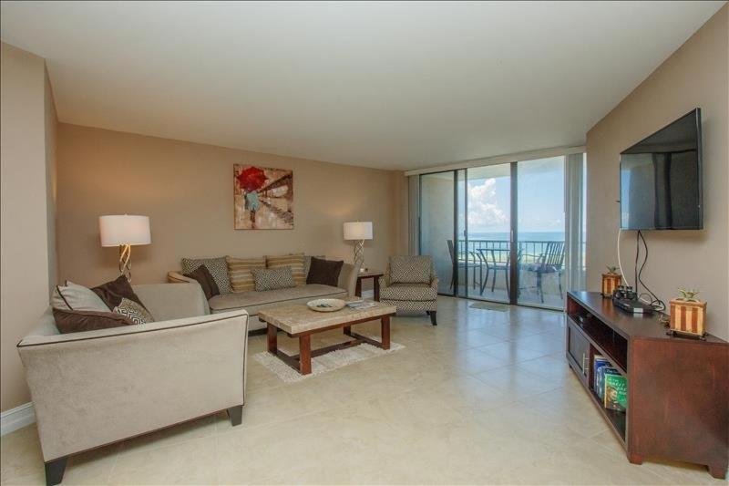 Popular attractions Area Nearby Property